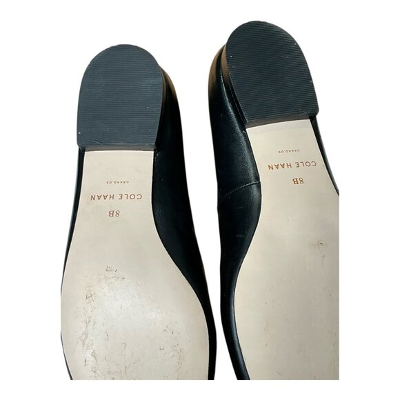 Cole Haan Women's Grand.OS Black Scalloped Perforated Leather Pointy Toe Size 8B - Picture 5 of 11